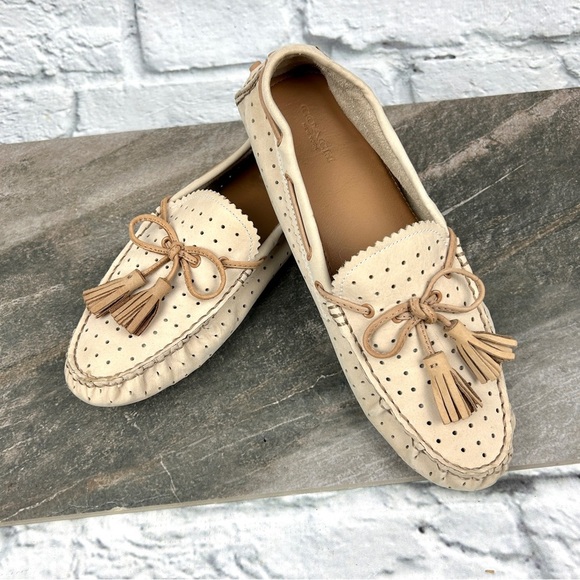 COACH Nadia Cream Tan Leather Women’s Loafers with Tassels Size 8.5 - Picture 1 of 6